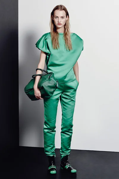 Look 24